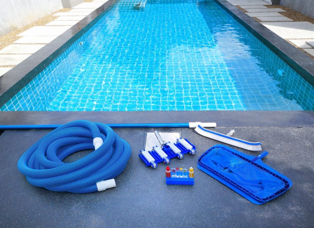 pool-cleaning-services